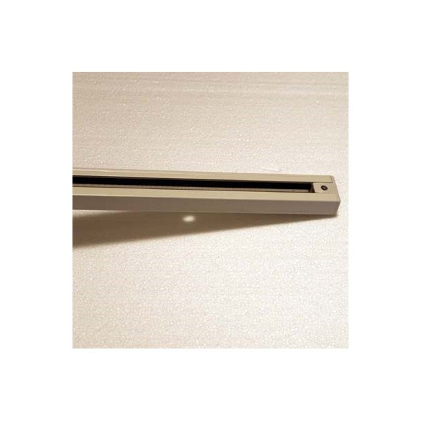 Skinne 1 meter 1 F hvid bem�rk med tilslutning,endestykke og pendeladaptor